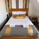 Apartpodhale