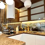 아파트 Apartpodhale