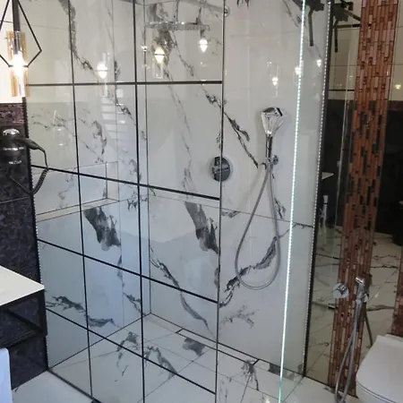 Apartpodhale *