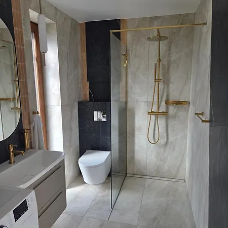 Apartpodhale