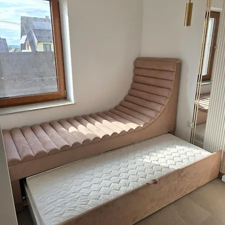 Apartpodhale *